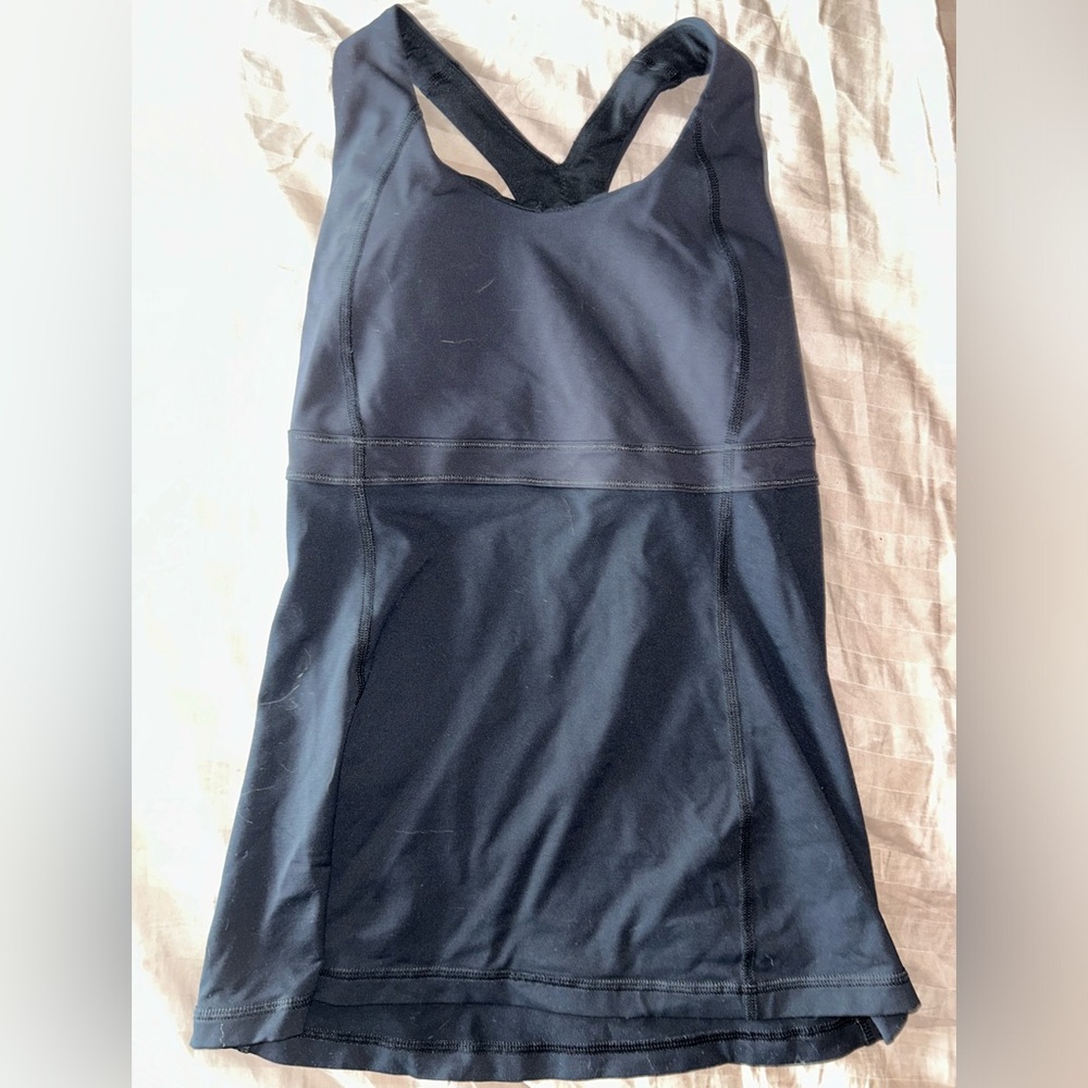 Lululemon Y tank top with built in sports bra